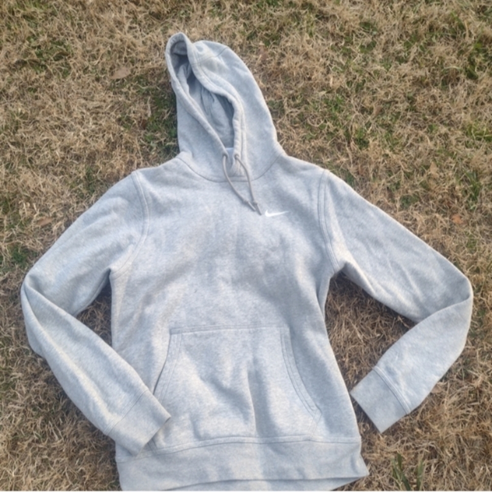 Nike Women's Light Gray Hoodie